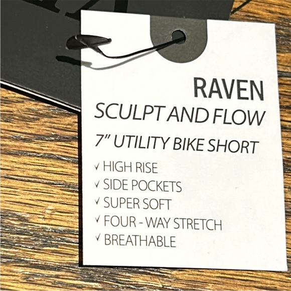 Velocity Large Shorts - Picture 3 of 6